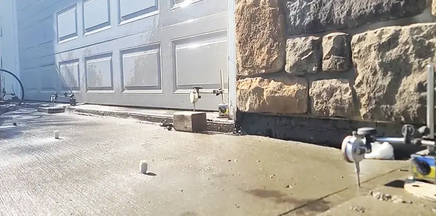 Driveway Leveling in denver